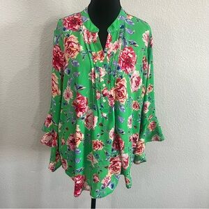 The Pioneer Woman Bright Green Floral Button-Up Blouse with Pink Roses
